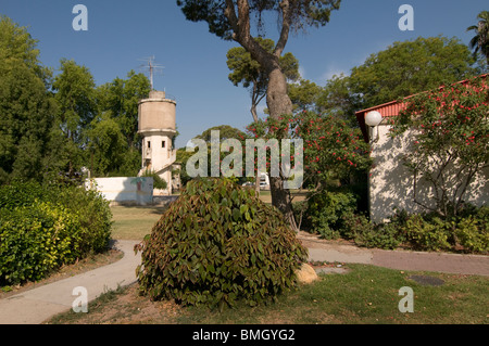 Vue du kibboutz Ashdot Yaakov dans la vallée du Jourdain Israël Banque D'Images