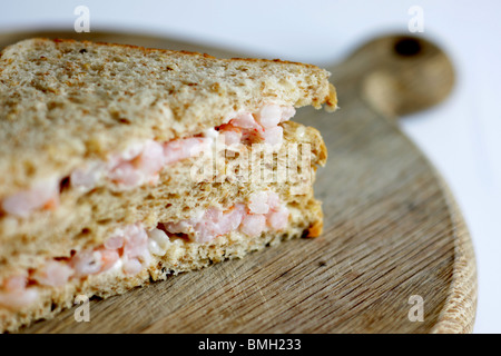 Sandwich à la crevette dans le pain d'avoine Banque D'Images