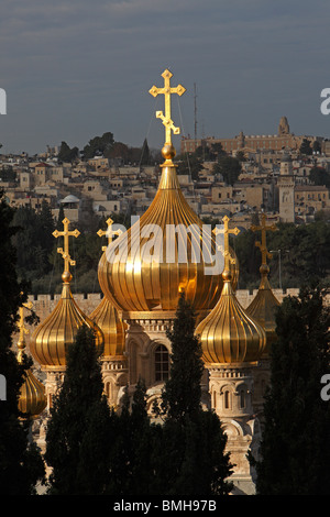 Israël, Jérusalem, mur de l'Est du Mont du Temple,St. Marie Madeleine Église orthodoxe Banque D'Images