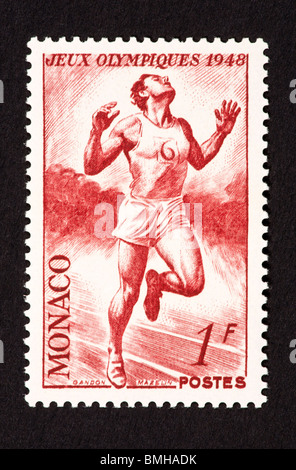 Timbres-poste de Monaco représentant un sprinter, pour le jeux olympiques de 1948. Banque D'Images