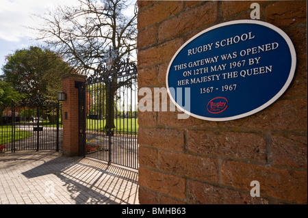 L'école de Rugby, gates commémorative Ville Rugby, Warwickshire, UK Banque D'Images