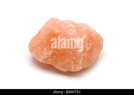 Le quartz rose sur fond blanc Banque D'Images