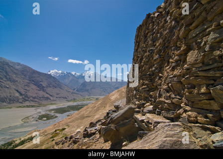 Montagnes dans le corridor de Wakhan, au Tadjikistan, en Asie Banque D'Images