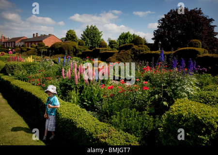 Grand jardin de nouveau lieu. Une grande partie de ce site créé le jardin et verger de la maison de William Shakespeare. Stratford Upon Avon. Banque D'Images