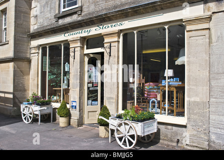 Magasins pays shop à Marshfield Gloucestershire UK Banque D'Images