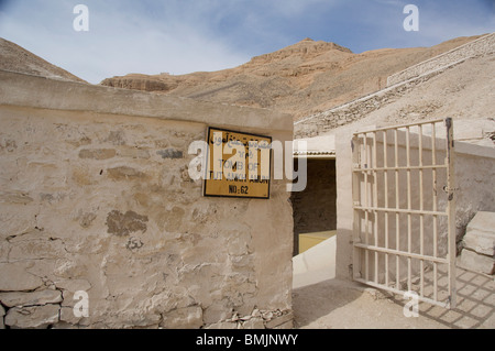 Egypte, Louxor, rive ouest, la Vallée des Rois. Tombe de Toutankhamon à l'entrée. Banque D'Images