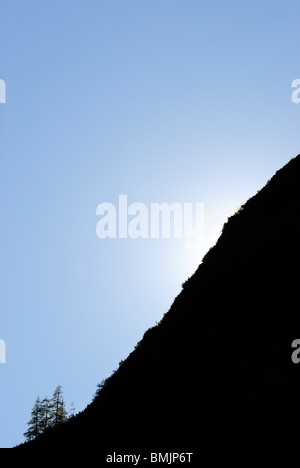 L'Europe, Italie, Silhouette contre le ciel de montagne Banque D'Images