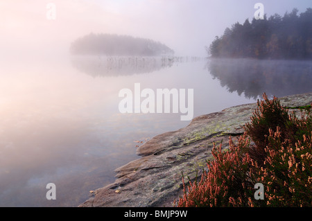 La Scandinavie, la Suède, Vastergotland, Molnlycke, Vue du lac Misty