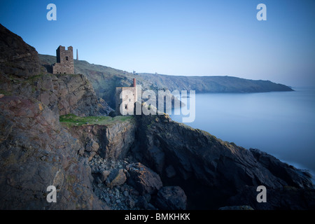 Maisons à Botallack moteur couronnes Cornwall Banque D'Images