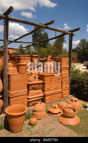 L'Afrique ; Malawi ; Dedza ; à la poterie en terre cuite de Dedza Banque D'Images