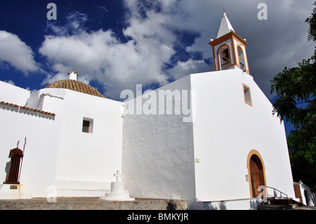 Église de Saint Jean le Baptiste, Sant Joan de Labritja, Ibiza, Baléares, Espagne Banque D'Images