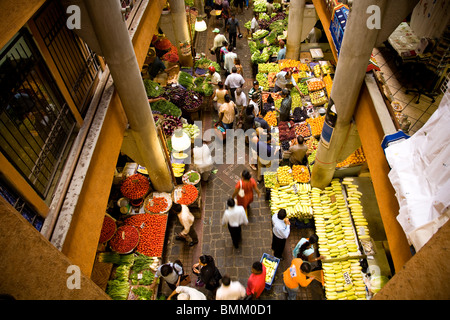 Marché Central (depuis l'époque victorienne le centre de production et de commercialisation de l'artisanat), Port Louis, capitale de l'Île Maurice, l'Afrique Banque D'Images