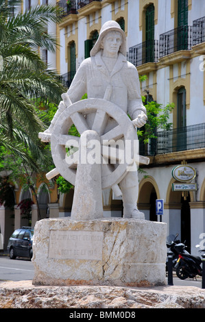 "Pêcheur à la barre' statue, La Marina, Eivissa, Ibiza, Baléares, Espagne Banque D'Images