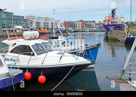 Port de la ville de Galway, en République d'Irlande Banque D'Images