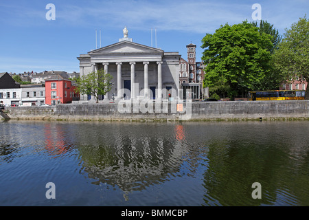 L'église St Mary sur Pape's Quay, River Lee, Cork City, République d'Irlande Banque D'Images