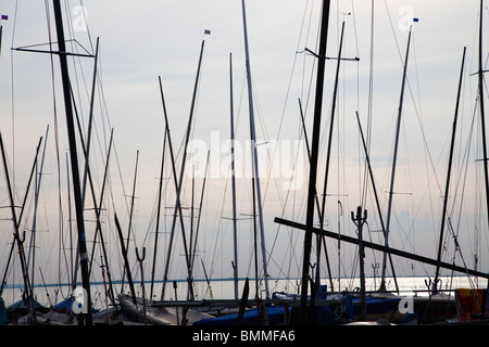 Bateaux à voile à Whitstable, Kent, Royaume-Uni Banque D'Images