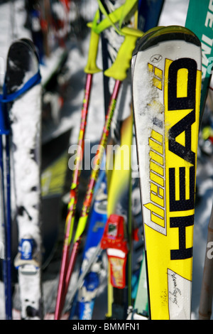 Le ski d'hiver dans une station de ski au Japon Banque D'Images