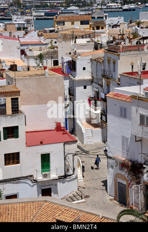 Vue des rues de la Haute Ville, Dalt Vila, Eivissa, Ibiza, Baléares, Espagne Banque D'Images