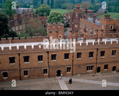 Eton College. Les bâtiments de style Tudor vue de la chapelle du pavillon. Banque D'Images