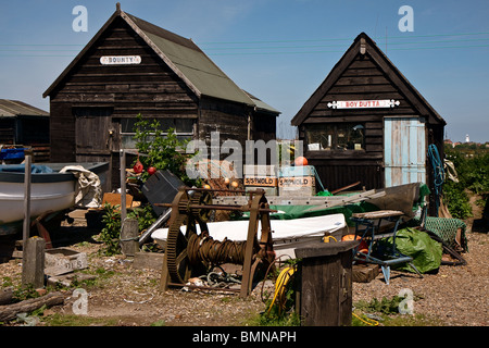 Bounty et garçon Dutta cabanes au port de Suffolk Southwold Banque D'Images