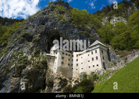 La Slovénie, Elk191-2101 château de Predjama, 16e c. construit dans une grotte Banque D'Images