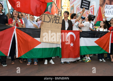 Les forces spéciales israéliennes ont abattu 9 personnes à bord de la flottille humanitaire de Gaza (Mavi Marmara), de protestation Mardi, juin 1, 2010, New York Banque D'Images