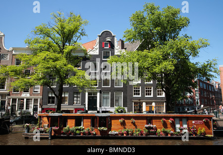 Péniche barge canal Prinsengracht Banque D'Images
