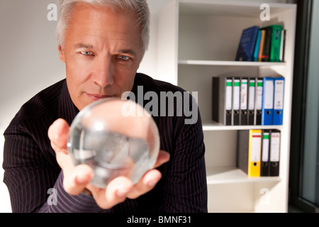 Portrait d'une boule de cristal Banque D'Images