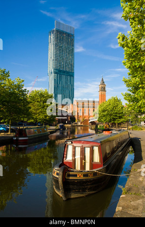 301 874-6448 Église St Georges Canal Castlefield Banque D'Images