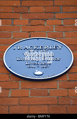 La société putney blue plaque marquant un accueil de l'écrivain et éditeur littéraire j r ackerley à Putney, Londres, Angleterre du Sud-Ouest Banque D'Images