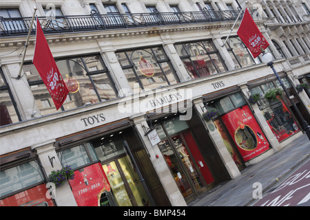 Renommée mondiale Hamleys toy shop dans Regent Street, Londres. Banque D'Images