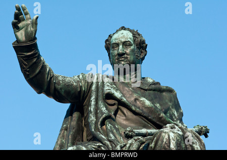 Statue/monument au roi Maximilien 1er de Bavière Max-Joseph-Platz à l'extérieur de l'Nationaltheater München Banque D'Images