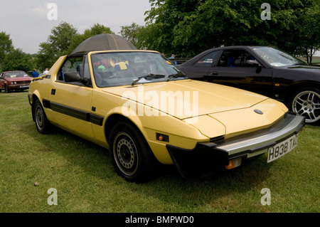 Fiat x19 voiture de sport bon marché italien pop abordable Banque D'Images