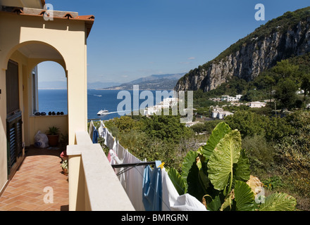 Vue depuis chambre porche, Capri, Italie Banque D'Images