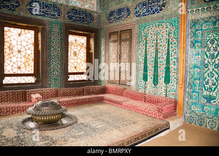 Le Prince de sa classe dans le harem, le palais de Topkapi, également connu sous le nom de Topkapi Sarayi, Sultanahmet, Istanbul, Turquie Banque D'Images