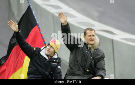 Sebastian-Vettel et Michael Schumacher Race of champions 2008 au stade de Wembley Banque D'Images