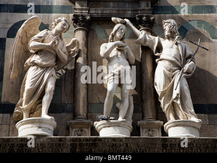 Le baptême du Christ - statue de Florence - baptistère de st. John Banque D'Images