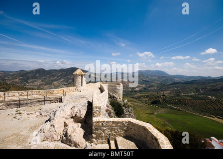 Vue depuis le douzième siècle le château Maure, Olvera, Andalousie, Espagne Banque D'Images
