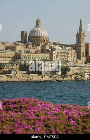 La Valette, MALTE. Vue de La Valette sur le port de Marsamxett de Sliema. 2010. Banque D'Images