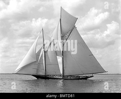 Le Volontaire - Vainqueur de l'America's Cup en 1887, ici en 1891 Banque D'Images