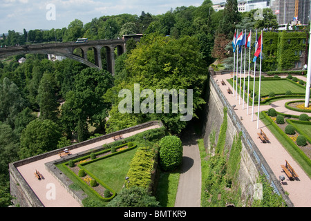 Citadelle historique jardin ensoleillé paysager baroque Banque D'Images