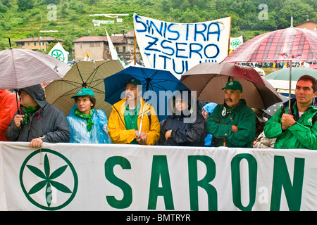 Passe Lega Nord, Pontida, Bergamo province, Italie Banque D'Images