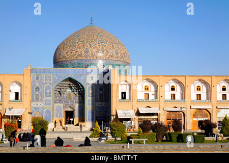 Le Masjid-i Cheikh Lotfallah mosquée de l'Imam Maydan, Isfahan, Iran Banque D'Images