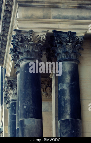 Colonnes de détails architecturaux cathédrale de Berlin Berlin Allemagne Banque D'Images