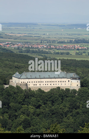 Le château médiéval Cerveny Kamen, en Slovaquie. Banque D'Images