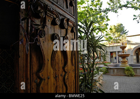 Tlaquepaque shopping plaza, Sedona, AZ. Banque D'Images