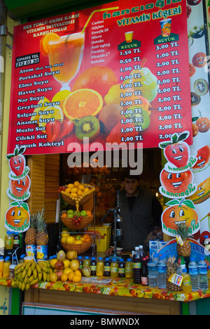 Blocage de jus fraîchement pressé l'ouest de l'Anatolie Afyon Turquie Asie Banque D'Images