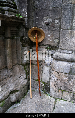 Des bâtons de marche des pèlerins et hat, Santiago de Compostela, Espagne Banque D'Images