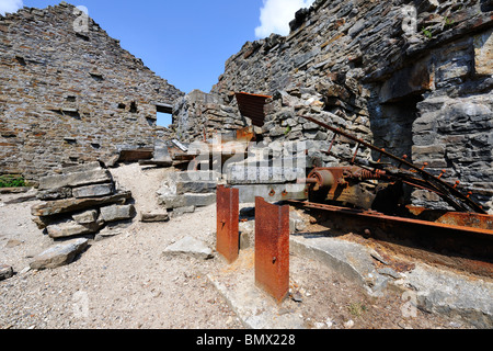 Reste altérée de vieille bande smelting mill, Upper Swaledale, Yorkshire, Angleterre Banque D'Images