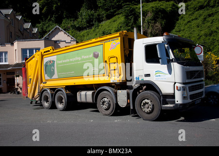 Camion de recyclage des déchets alimentaires collecte des déchets alimentaires hotel Lynmouth Devon UK Banque D'Images